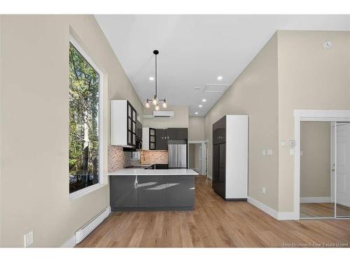 24 Murray Ave, Fredericton, NB 