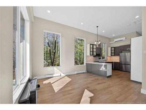 24 Murray Ave, Fredericton, NB 