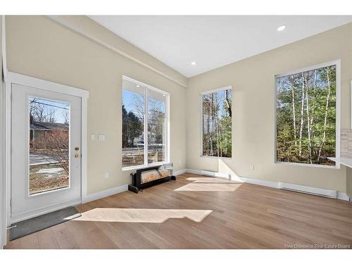 24 Murray Ave, Fredericton, NB 