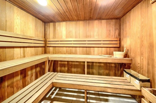 Sauna - 303-2000 Rue Drummond, Montréal (Ville-Marie), QC - Indoor Photo Showing Other Room