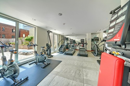 Salle d'exercice - 303-2000 Rue Drummond, Montréal (Ville-Marie), QC - Indoor Photo Showing Gym Room