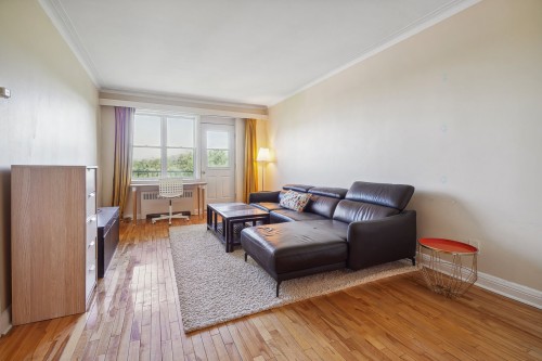 Salon - 206-3375 Av. Ridgewood, Montréal (Côte-Des-Neiges/Notre-Dame-De-Grâce), QC - Indoor Photo Showing Living Room