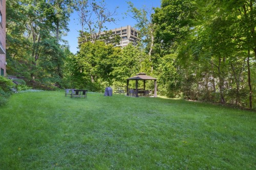 Jardin - 206-3375 Av. Ridgewood, Montréal (Côte-Des-Neiges/Notre-Dame-De-Grâce), QC - Outdoor