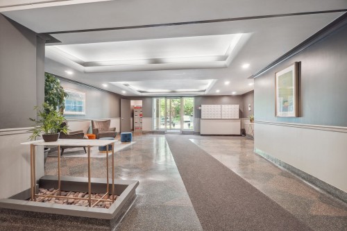 Hall d'entrée/Vestibule - 206-3375 Av. Ridgewood, Montréal (Côte-Des-Neiges/Notre-Dame-De-Grâce), QC - Indoor Photo Showing Other Room