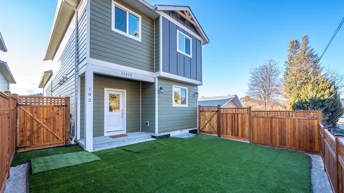 102-11612 Victoria Road  Summerland, BC V0H 1Z2