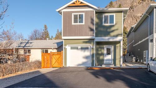 101-11612 Victoria Road  Summerland, BC V0H 1Z2