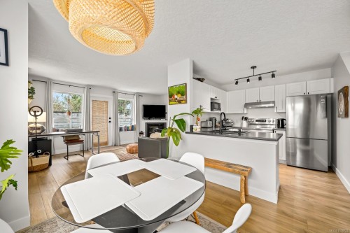 30-717 Aspen Rd, Comox, BC 