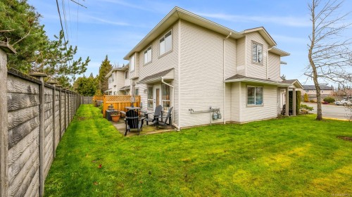 30-717 Aspen Rd, Comox, BC 