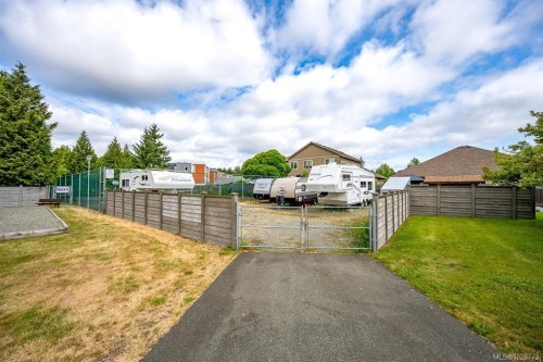 30-717 Aspen Rd, Comox, BC 