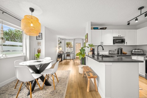 30-717 Aspen Rd, Comox, BC 