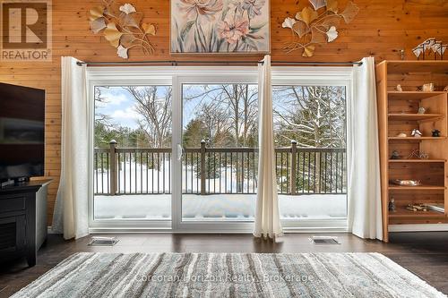 3000 Whelan Way, Ramara, ON - Indoor With Fireplace