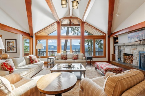 220 Scott Point Dr, Salt Spring, BC 