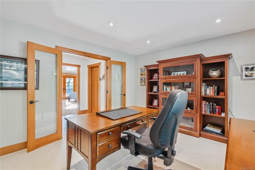 220 Scott Point Dr, Salt Spring, BC 