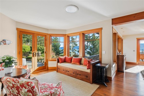 220 Scott Point Dr, Salt Spring, BC 