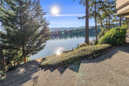 220 Scott Point Dr, Salt Spring, BC 