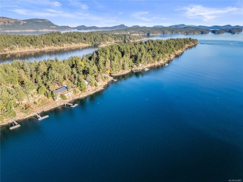 220 Scott Point Dr, Salt Spring, BC 