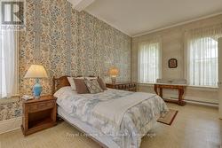 Primary Bedroom - 