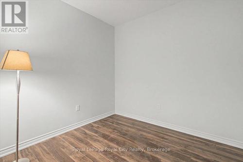 Den - 412 - 308 Watson Parkway N, Guelph (Grange Road), ON - Indoor Photo Showing Other Room