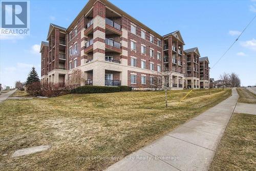 412 - 308 Watson Parkway N, Guelph (Grange Road), ON - Outdoor With Facade