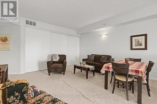 412 - 308 Watson Parkway N, Guelph (Grange Road), ON - Indoor