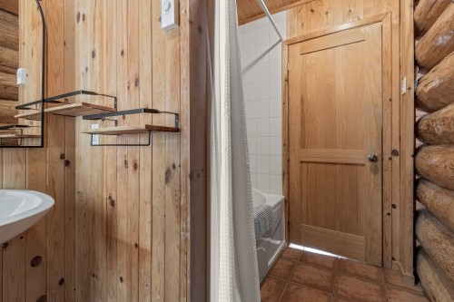 Bathroom - 1364 5E Avenue, Saint-Gabriel-De-Valcartier, QC - Indoor Photo Showing Bathroom