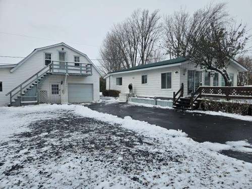 1462 2e Rue  Saint-Blaise-Sur-Richelieu, QC J0J 1W0