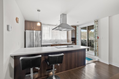 Cuisine - 1-7140 Rue De Lanivet, Brossard, QC - Indoor Photo Showing Kitchen