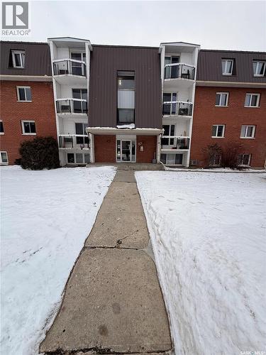 24 47 Centennial Street, Regina, SK - Outdoor With Balcony