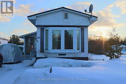 69 PINEHURST ESTATES  Petawawa, ON K8H 2H2