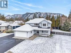514 Forest Park Street Sicamous, BC V0E 2V0