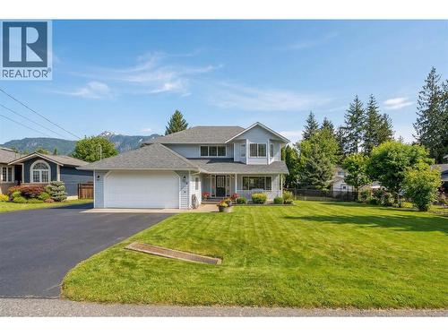 514 Forest Park Street  Sicamous, BC V0E 2V0