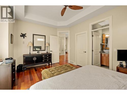 620 Arbor View Drive, Kelowna, BC - Indoor Photo Showing Bedroom