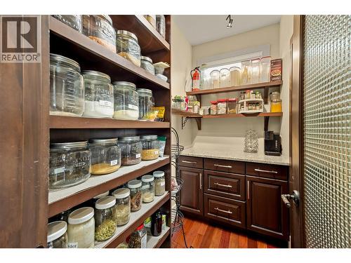 620 Arbor View Drive, Kelowna, BC - Indoor