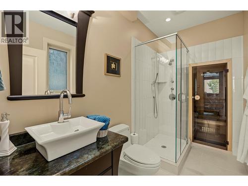 620 Arbor View Drive, Kelowna, BC - Indoor Photo Showing Bathroom