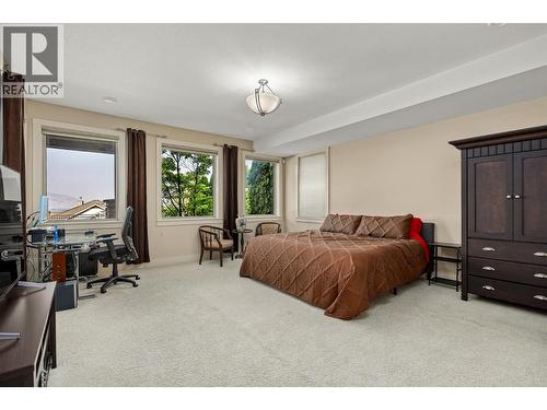 620 Arbor View Drive, Kelowna, BC - Indoor Photo Showing Bedroom