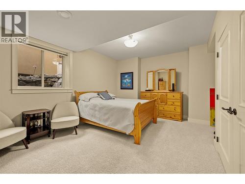 620 Arbor View Drive, Kelowna, BC - Indoor Photo Showing Bedroom