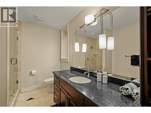 620 Arbor View Drive, Kelowna, BC - Indoor Photo Showing Bathroom