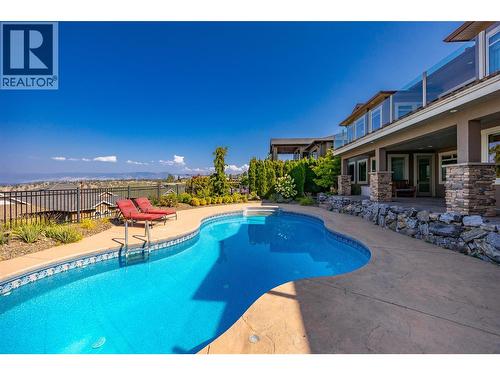 620 Arbor View Drive, Kelowna, BC - Outdoor With In Ground Pool