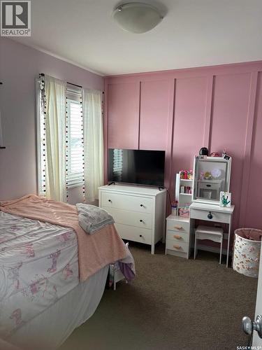 422 Lewin Way, Saskatoon, SK 