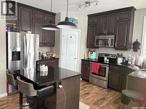 422 Lewin Way, Saskatoon, SK 