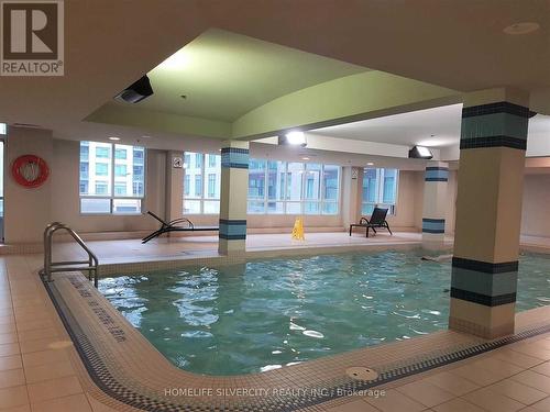607 - 30 Grand Trunk Crescent, Toronto, ON - Indoor Photo Showing Other Room With In Ground Pool