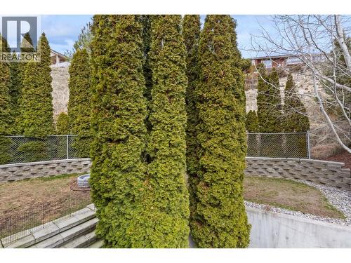 908 Westview Way, West Kelowna, BC - Outdoor