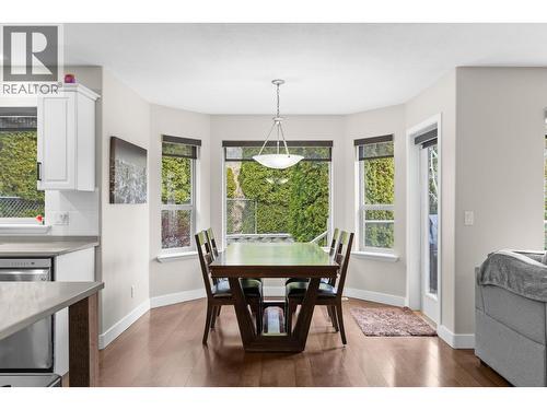 908 Westview Way, West Kelowna, BC - Indoor Photo Showing Dining Room