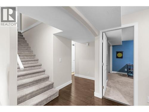 908 Westview Way, West Kelowna, BC - Indoor Photo Showing Other Room