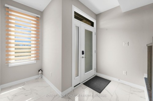 280 Sapling Grove S, Barrhaven, ON - Indoor Photo Showing Other Room