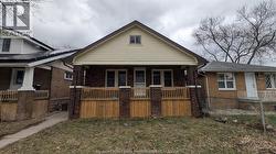 3243 MILLEN STREET Unit# UPPER Windsor, ON N9C 1T1