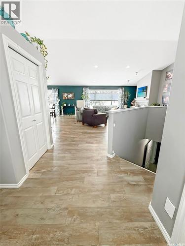 512 Keene Drive, Swift Current, SK - Indoor Photo Showing Other Room