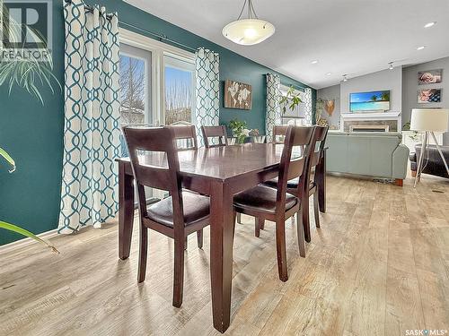 512 Keene Drive, Swift Current, SK - Indoor Photo Showing Dining Room
