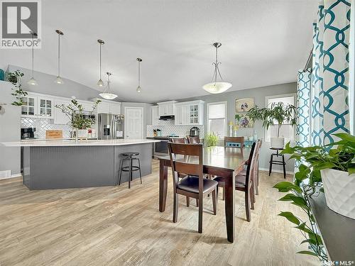 512 Keene Drive, Swift Current, SK - Indoor Photo Showing Dining Room