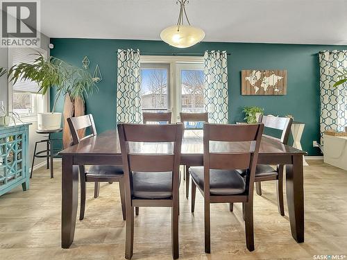 512 Keene Drive, Swift Current, SK - Indoor Photo Showing Dining Room